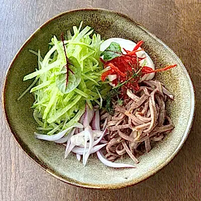 Салат с языком, редькой Салат с языком, редькой