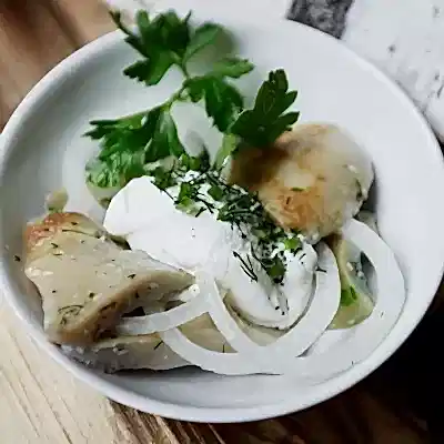 Грузди бочковые со сметаной Грузди бочковые со сметаной